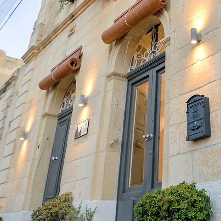 Dar Tfuliti سان لاورينْتْسْ