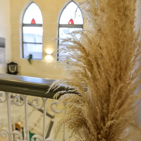 Dar Tfuliti سان لاورينْتْسْ